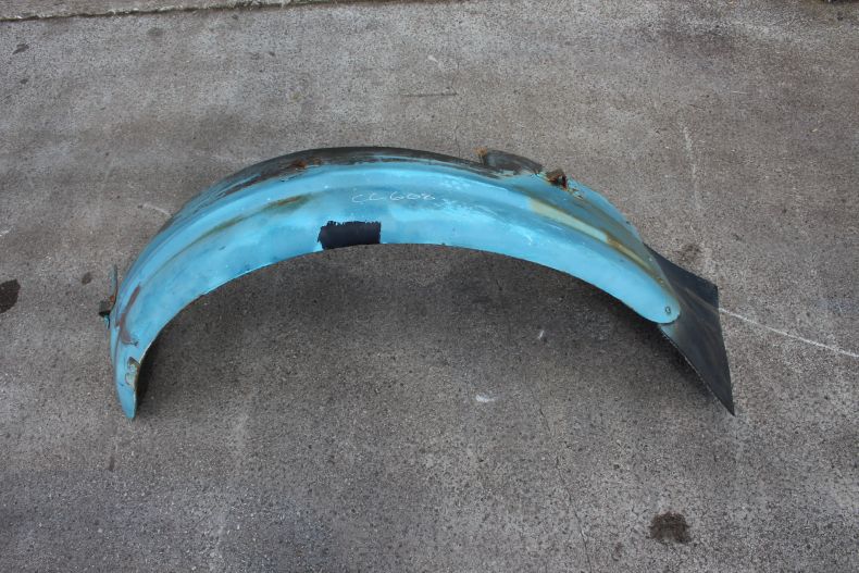 USED FRONT N/S MUDGUARD U900 U1100 406 416