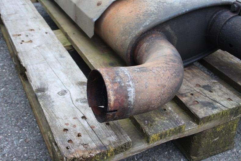 USED EXHAUST SILENCER UGN U400 U500