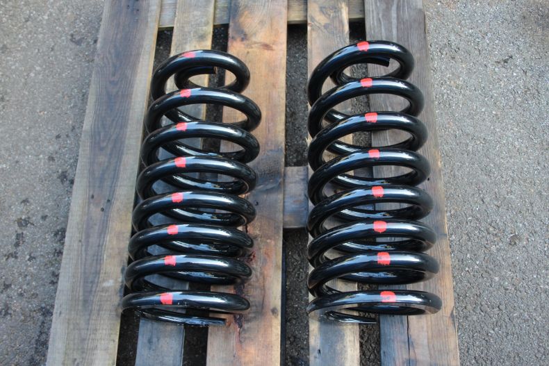 AV REAR HEAVY DUTY SPRINGS 425/437 UNIMOGS