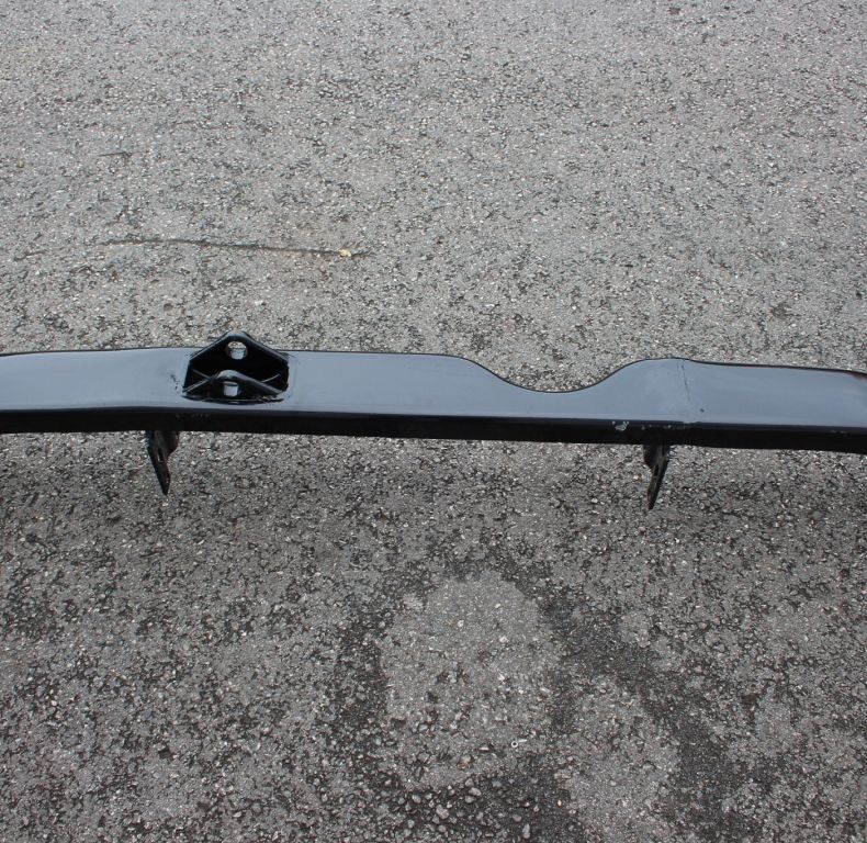 USED U900/1100 406/416 MILITARY BUMPER