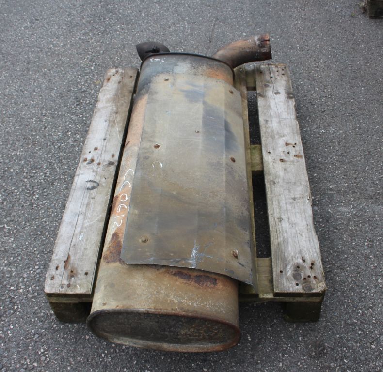 USED EXHAUST SILENCER UGN U400 U500