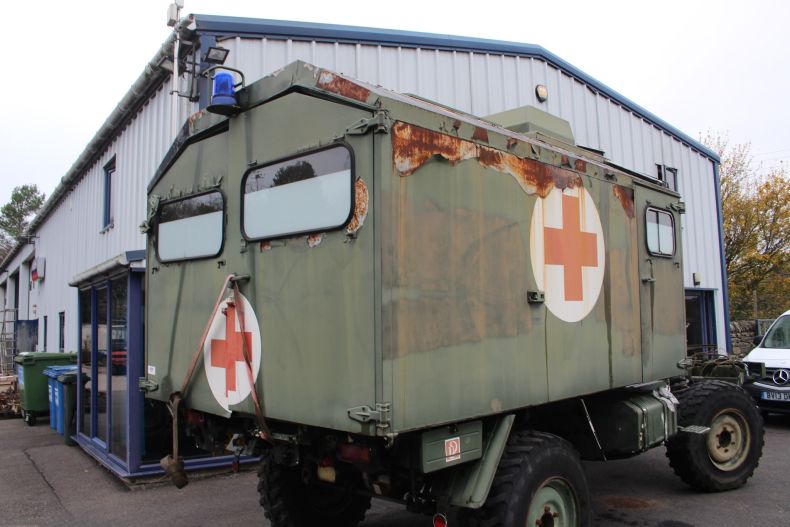 AMBULANCE/CAMPER BODY U1300L