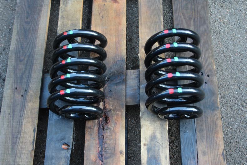 AV FRONT HEAVY DUTY SPRINGS 406/416