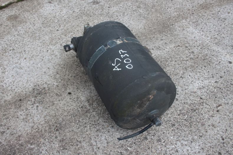 USED 9.5ltr AIR TANK 003 432 7101