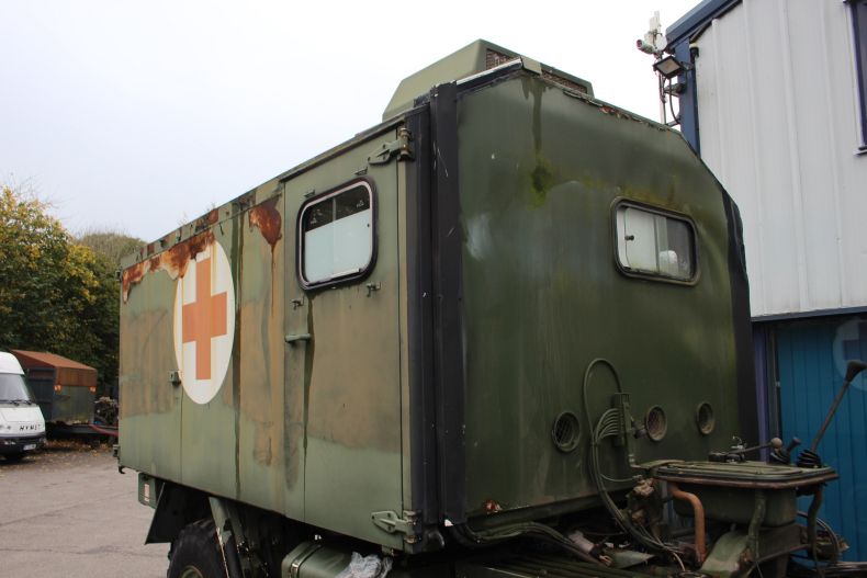 AMBULANCE/CAMPER BODY U1300L