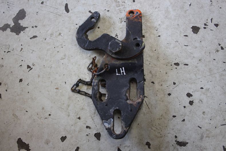 CAB TILT BRACKETS U2100-2450