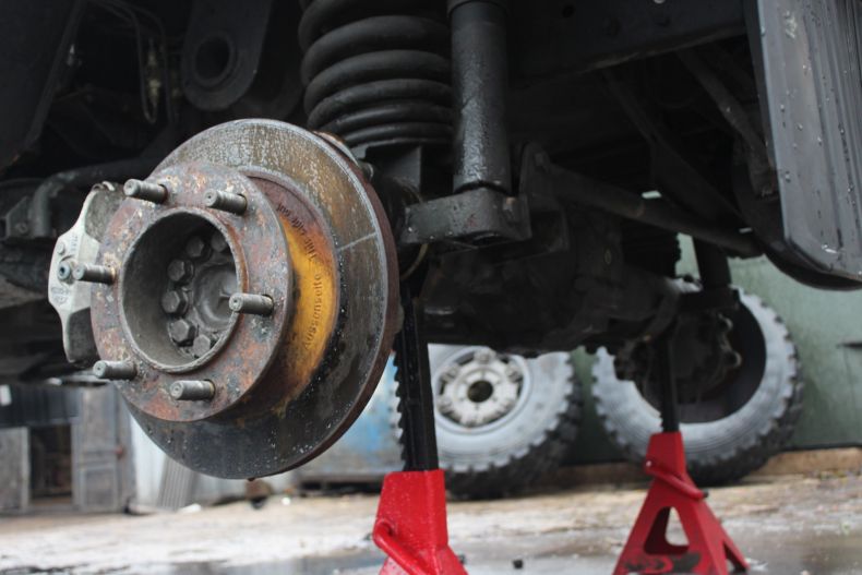 USED PAIR FAST AXLES 23:9 A10/A11