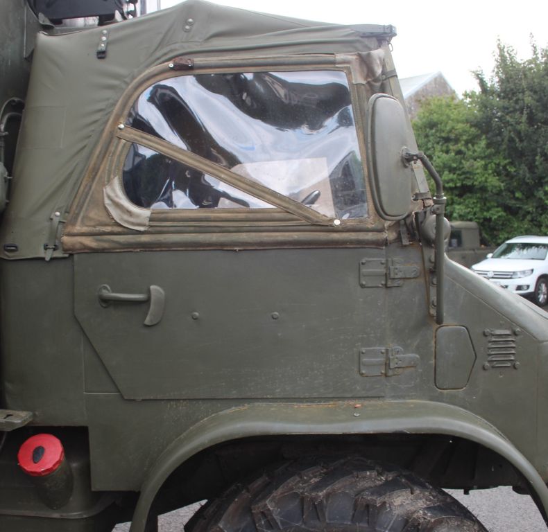 U404 EX-MILITARY UNIMOG