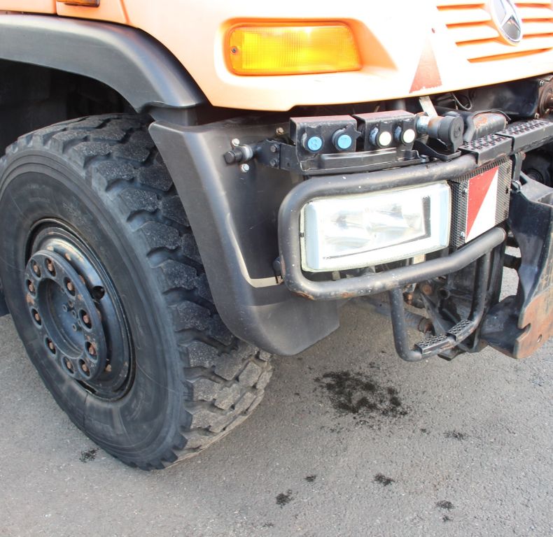 U400 170HP 4 CYL UNIMOG