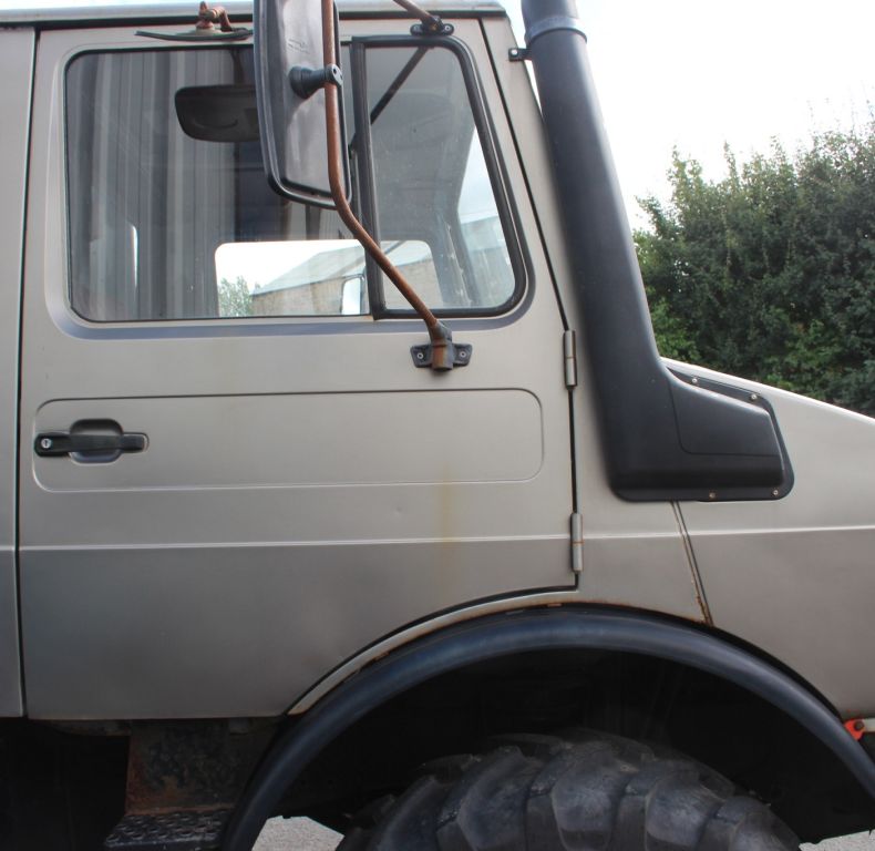 U1200AG SOLID UNIMOG READY TO GO TO WORK